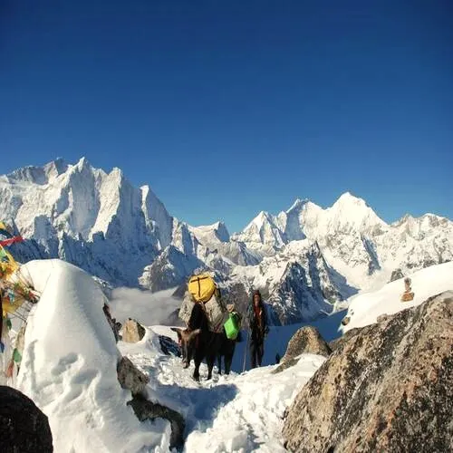 Everest Kangshung Face Trek via Khatra Valley