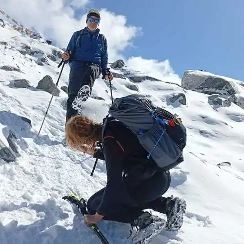 EBC via Renjo la and Cho la Pass